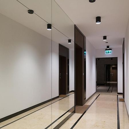 Exclusive 2Br! Apartment In Center +Netflix +Gym Warschau Exterior foto