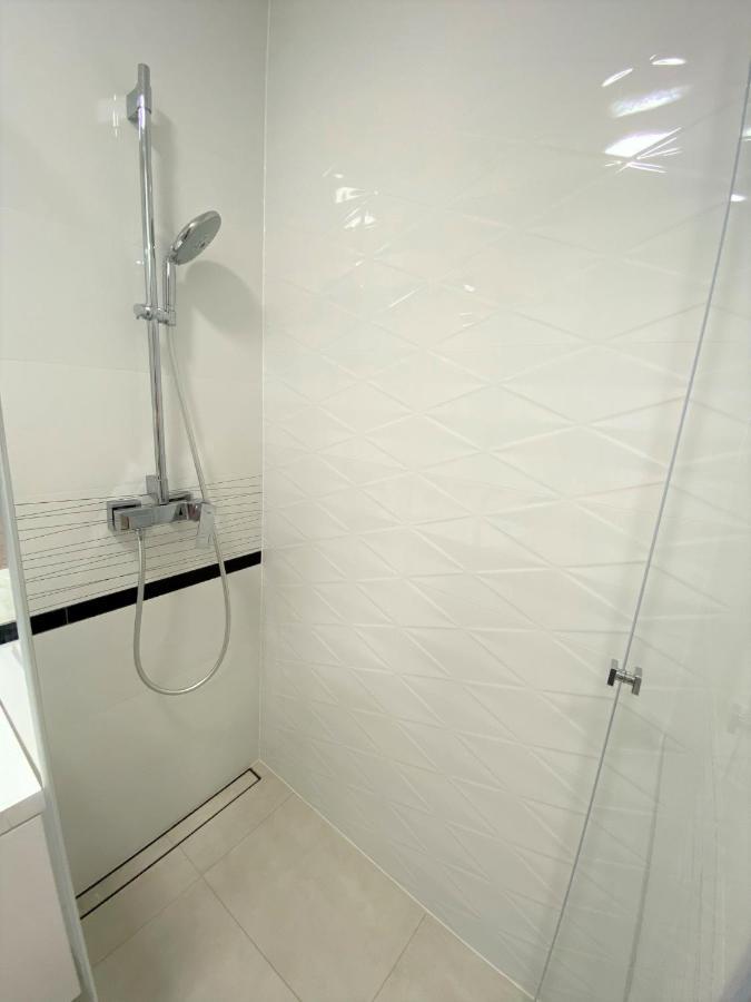 Exclusive 2Br! Apartment In Center +Netflix +Gym Warschau Exterior foto
