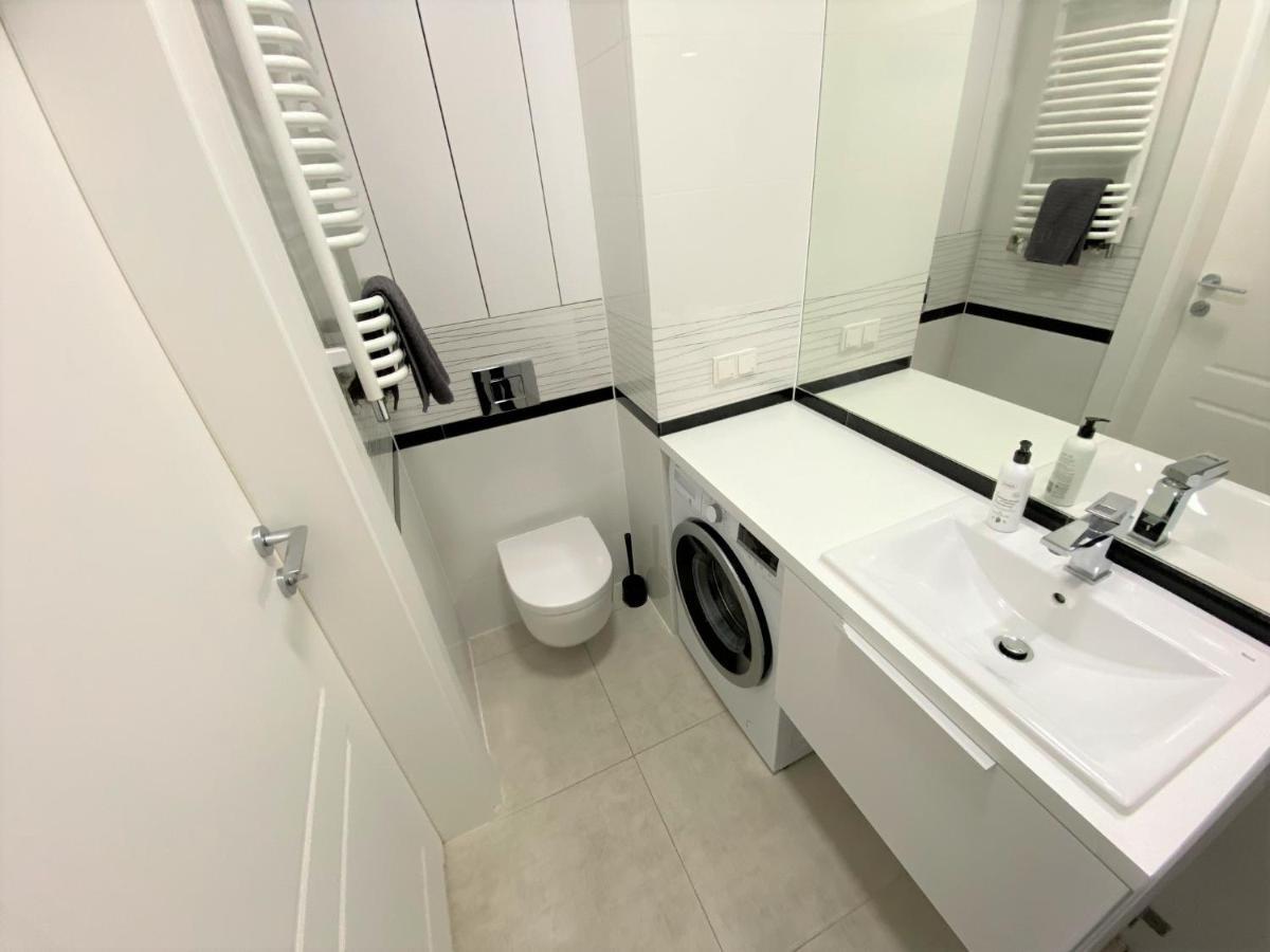Exclusive 2Br! Apartment In Center +Netflix +Gym Warschau Exterior foto