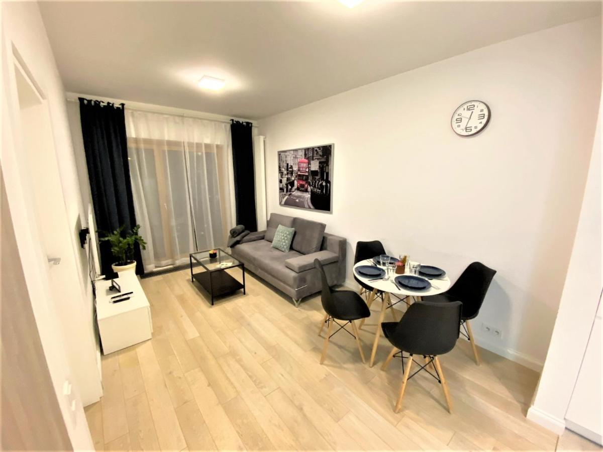 Exclusive 2Br! Apartment In Center +Netflix +Gym Warschau Exterior foto
